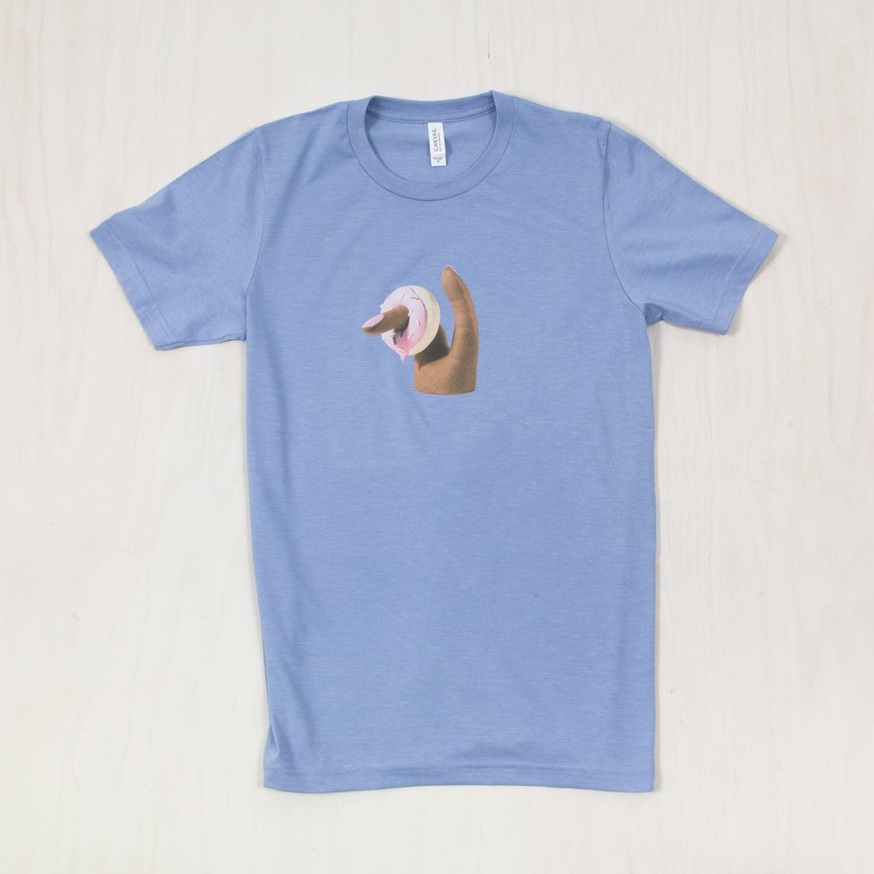 Genesis Belanger T-Shirt [Medium]