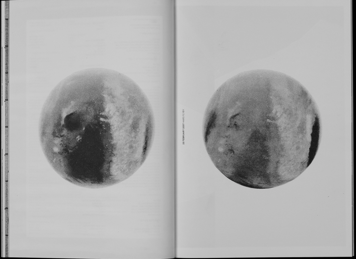 Claudio Pogo and Magdalena Wysocka - 67-P - Printed Matter, image size:1201x874