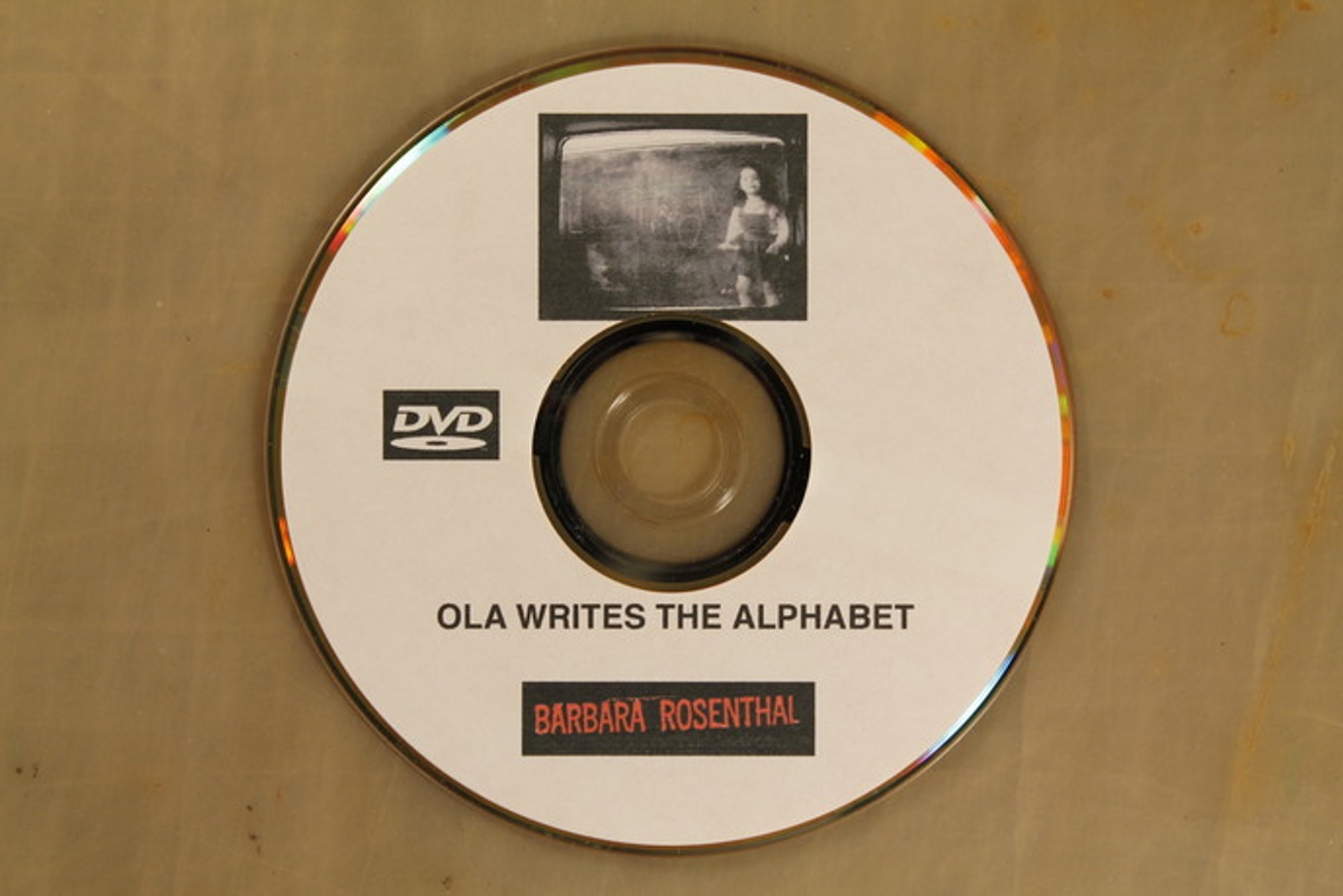 Ola Writes The Alphabet thumbnail 2