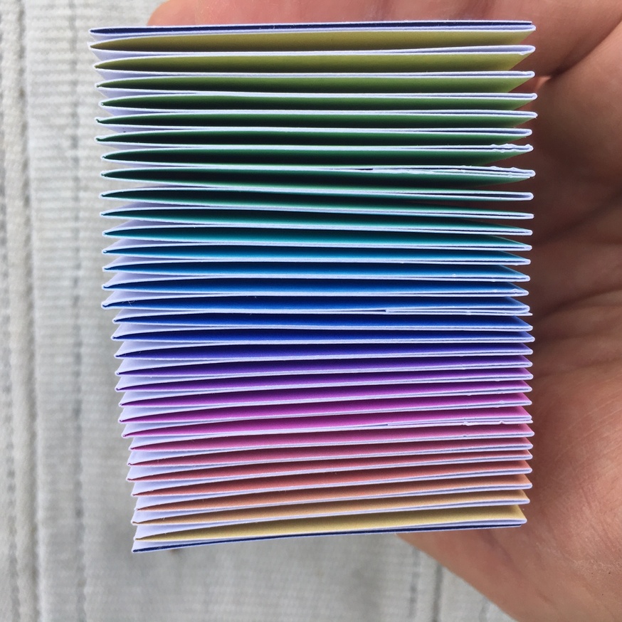 inverted rainbow hue variations (cascading accordion) thumbnail 7