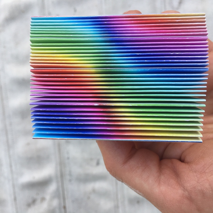 inverted rainbow hue variations (cascading accordion) thumbnail 5