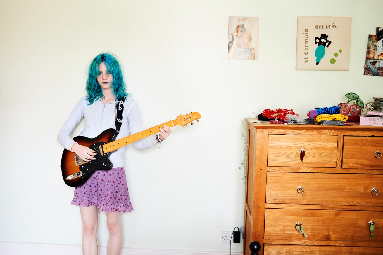 tシャツ Valerie Phillips ‘She said The 1975 reminded her of how Parma Violet t Valerie Phillips - She said The 1975 Reminded her of how