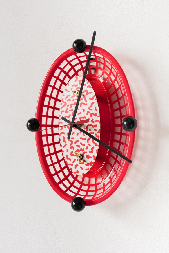 HOT DOGG CLOCK, 2017 (Red)