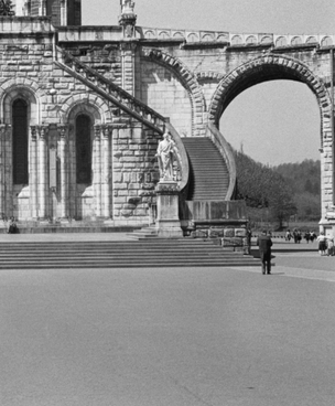 Yan Morvan Archive No. 6: Lourdes