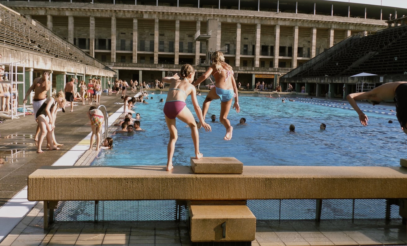 Lisa Seidenberg Dark Pools Historic Swimming Pools of Berlin