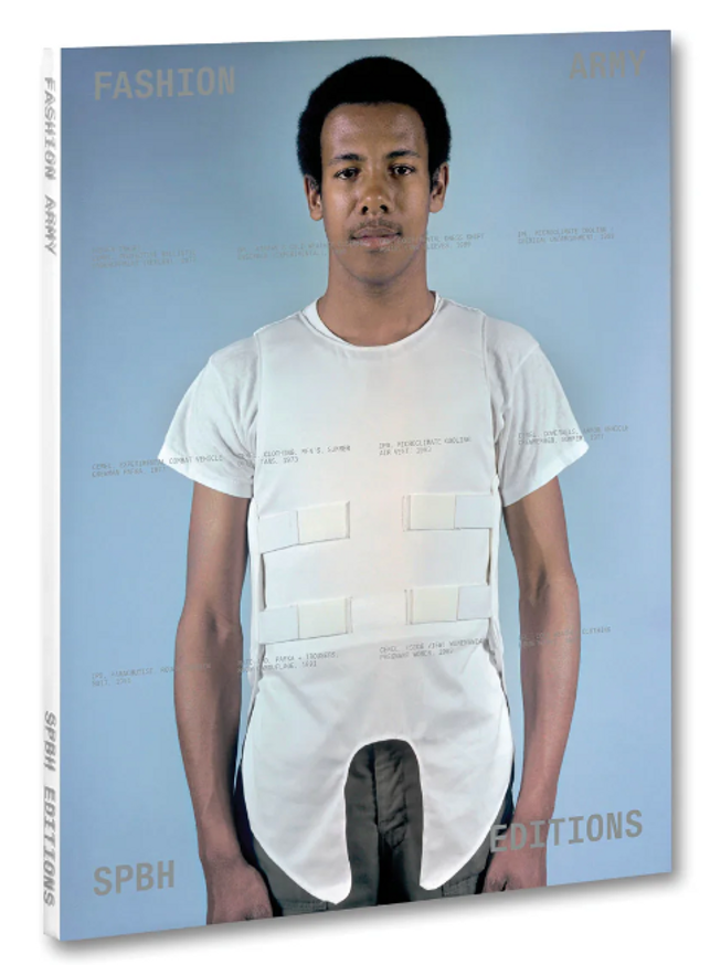 アート・デザイン・音楽 FASHION ARMY BOOK Fashion Army – MACK