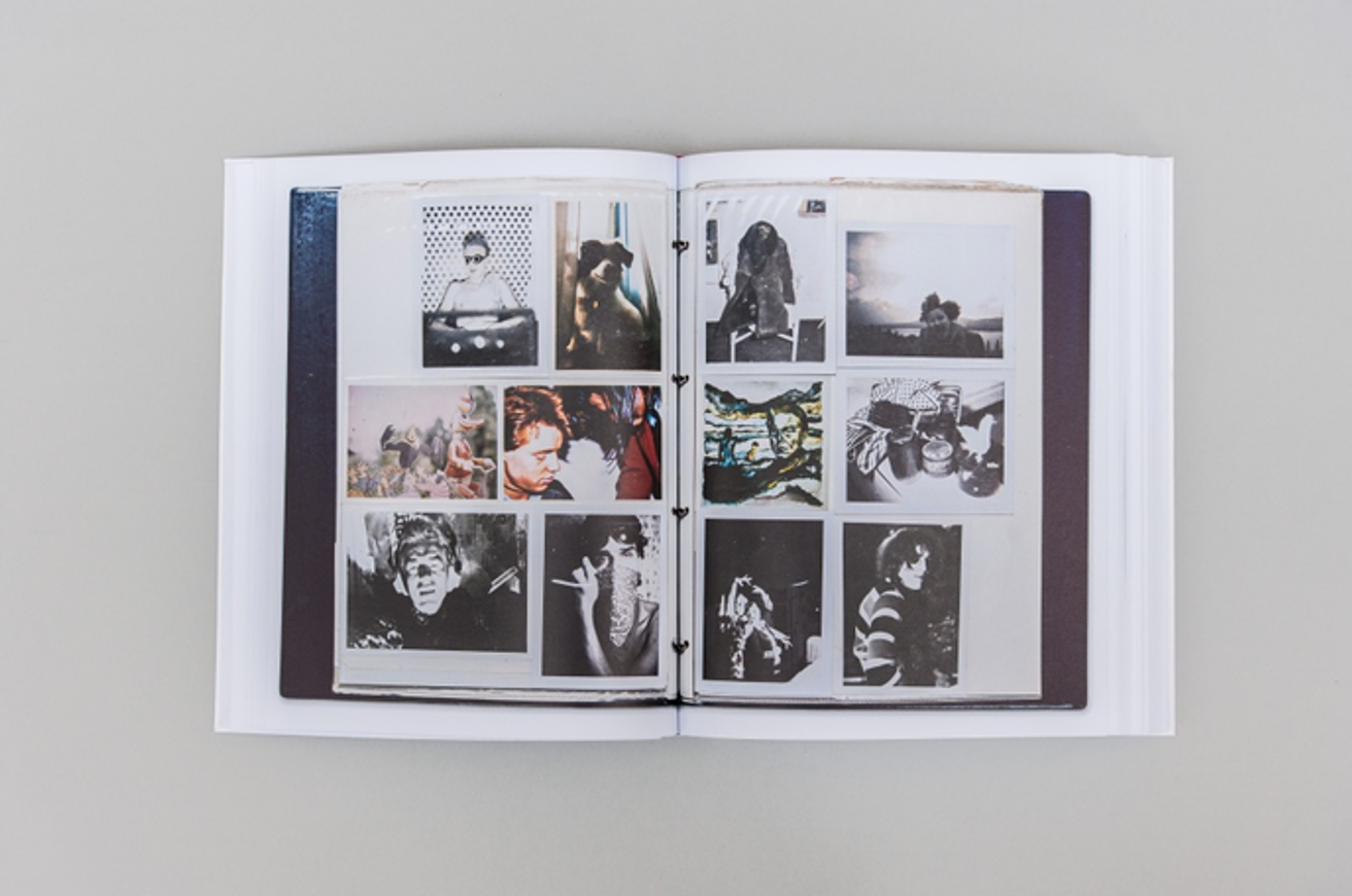 Walter Pfeiffer - Walter Pfeiffer : Scrapbooks 1969-1985 - Printed